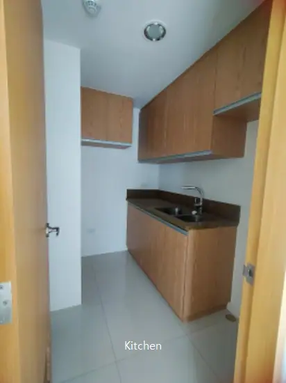 3BR Corner Unit, Madison Park West photo 3